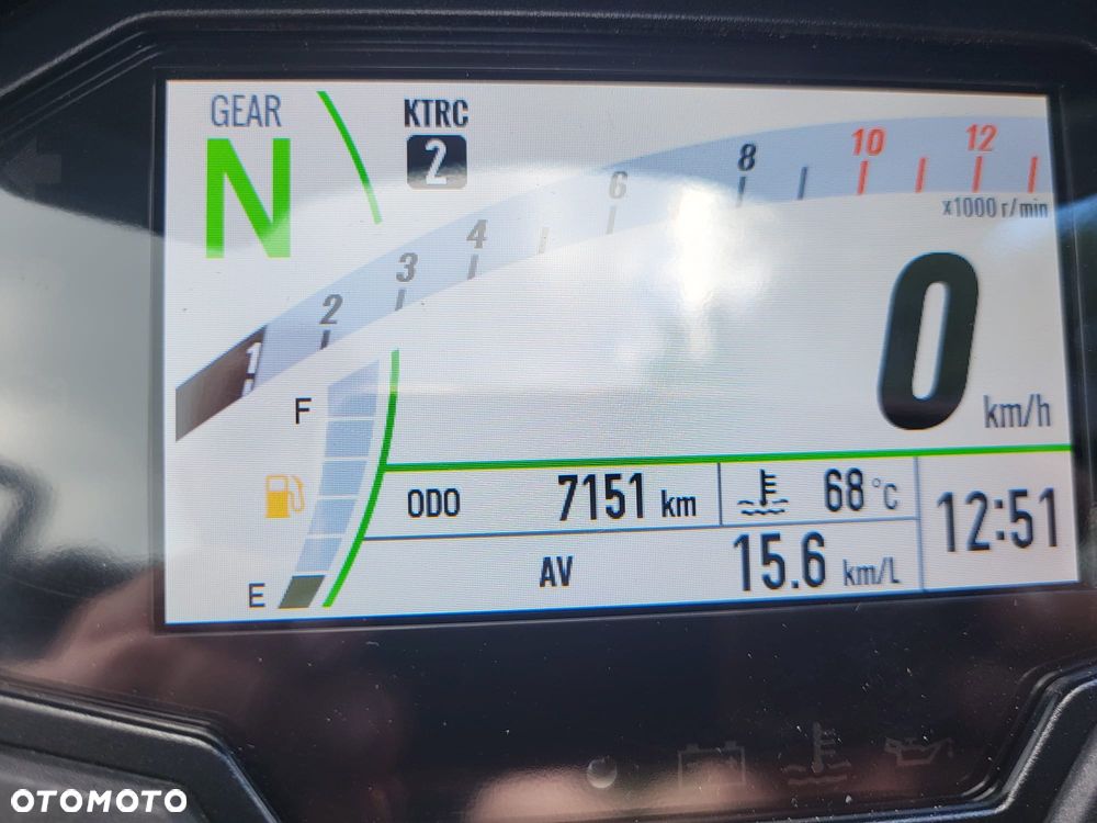 Kawasaki Versys 650 - 23