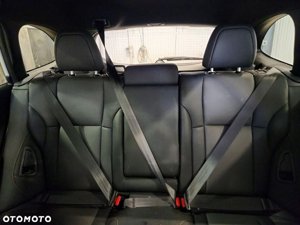 Subaru Outback - 11