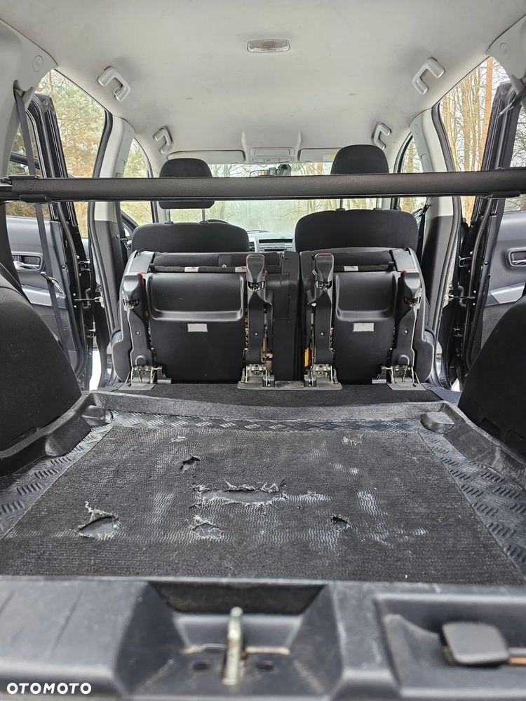 Mitsubishi Outlander 2.0 DID Intense + SE - 12