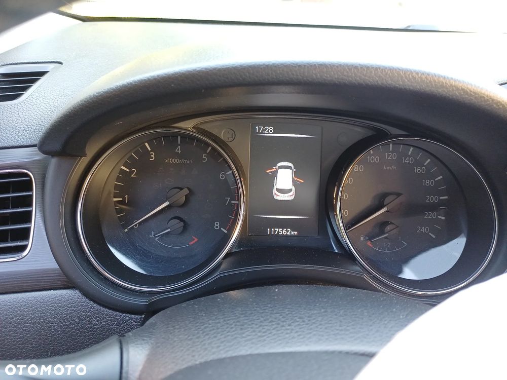 Nissan Pulsar 1.2 DIG-T Tekna EU6 - 5