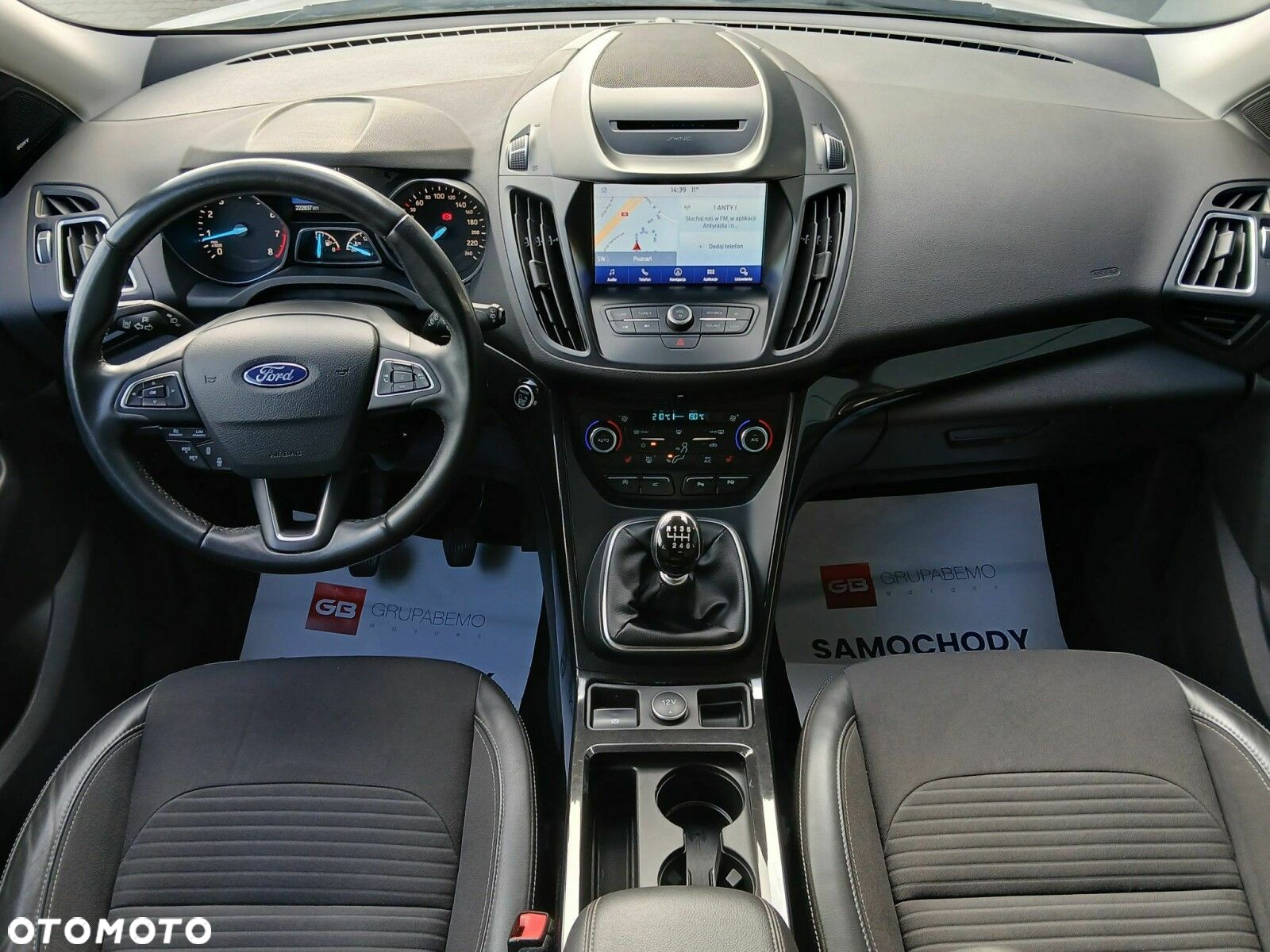 Ford Kuga - 18