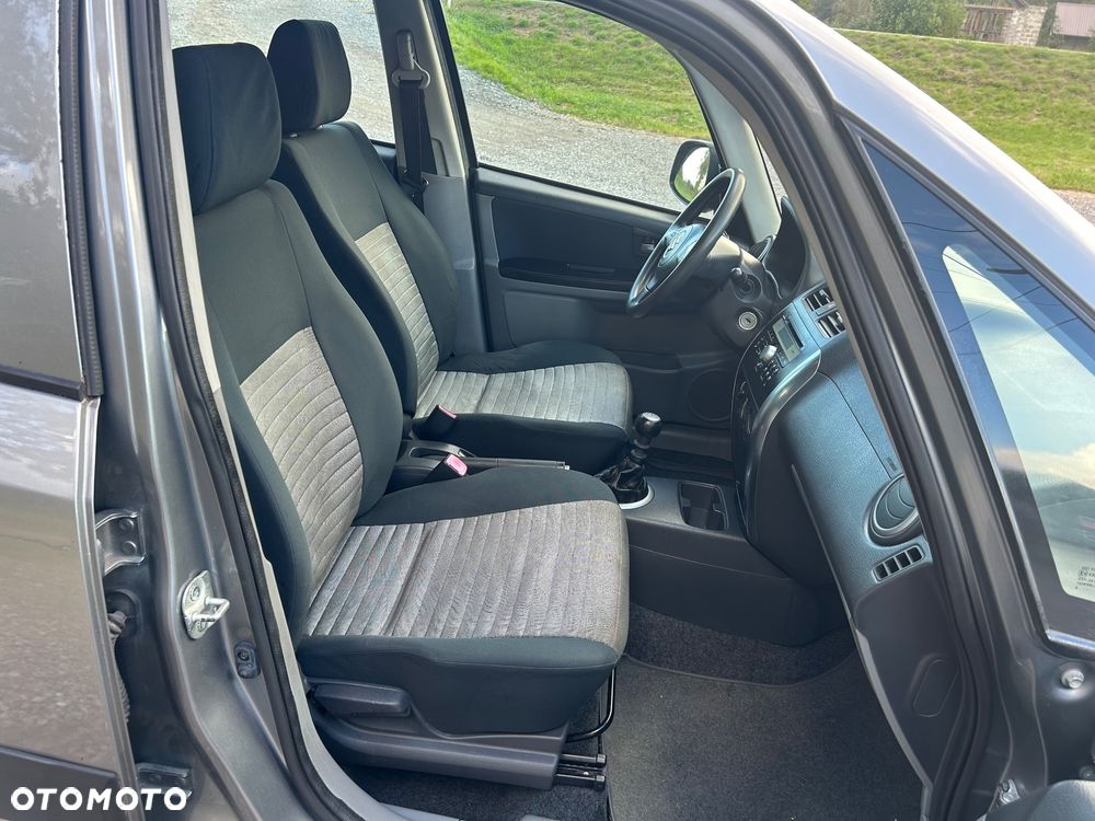 Suzuki SX4 - 5