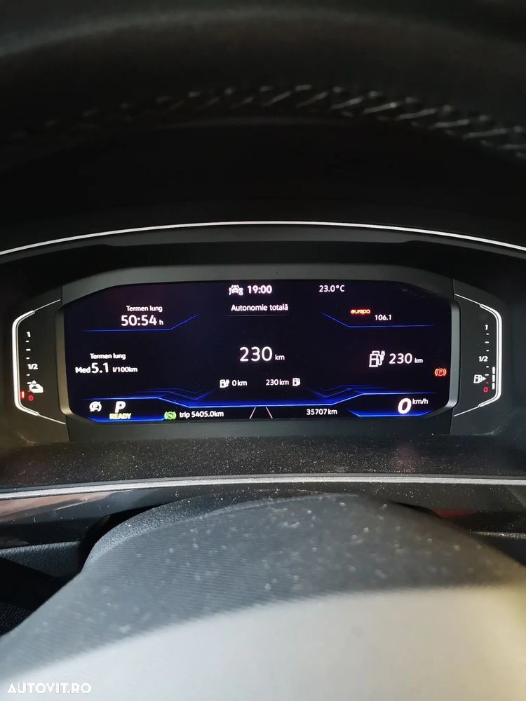 Volkswagen Tiguan - 19