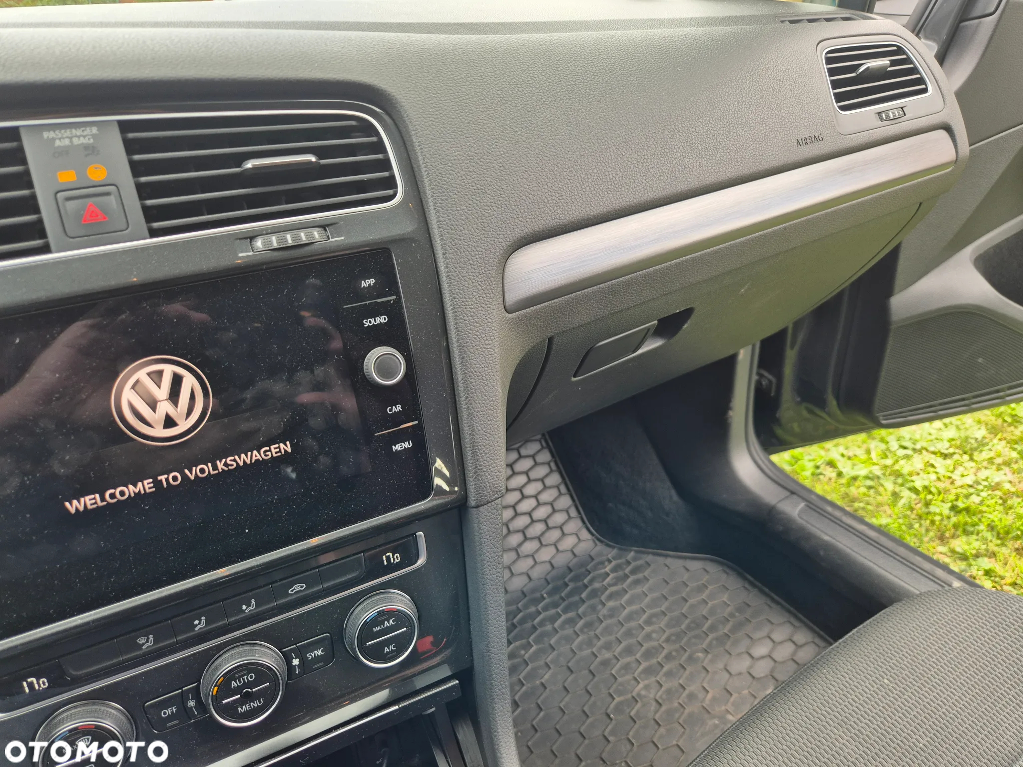 Volkswagen Golf VII 1.0 TSI Comfortline - 13