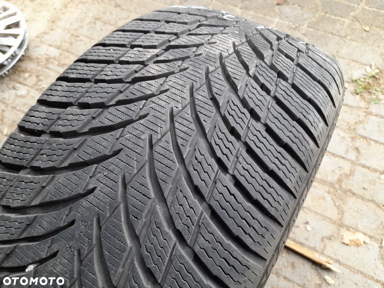 Nokian WR Snowproof P 245/40/18 97v extra load z135 - 3