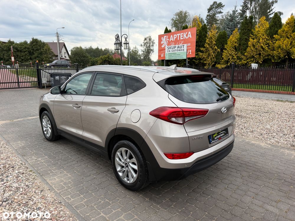Hyundai Tucson 1.7 CRDI BlueDrive Style 2WD DCT - 35
