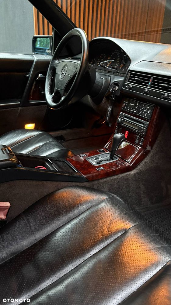 Mercedes-Benz SL 500 - 21