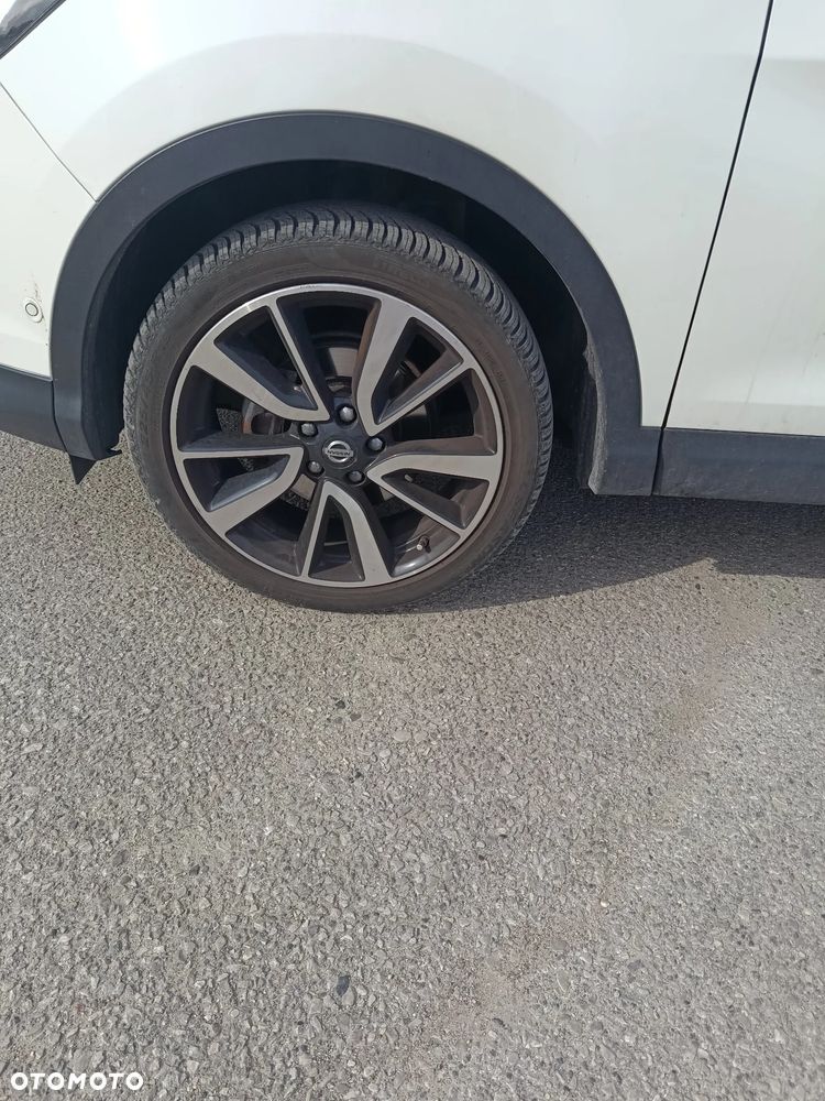 Nissan Qashqai - 14