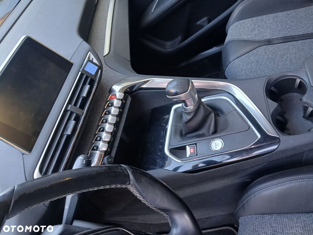 Peugeot 3008 HDi 150 Business-Line - 8