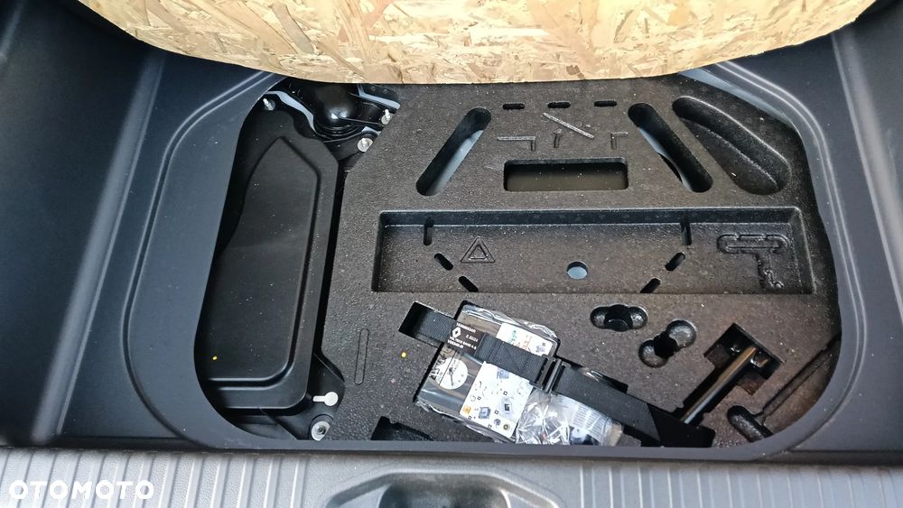 Renault Clio 1.6 E-TECH Full Hybrid 145 Evolution - 28