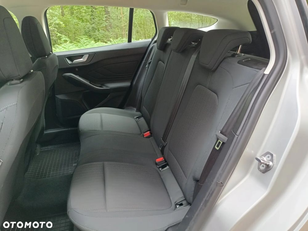 Ford Focus 1.5 EcoBlue Active - 10