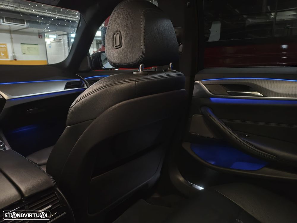 BMW 530 e iPerformance Pack M - 10