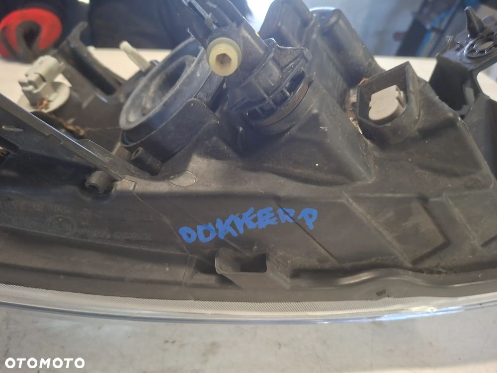 DACIA DOKKER 19r LAMPA PRAWY PRZÓD PRZEDNIA 260102414R - 3