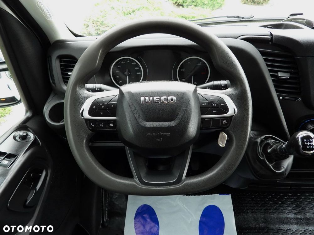Iveco DAILY 35C16 WYWROTKA PODWÓJNA KABINA DOKA 6 MIEJSC TEMPOMAT NAWIGACJA BLIŹNIACZE KOŁA KLIMATYZACJA HDS - 34