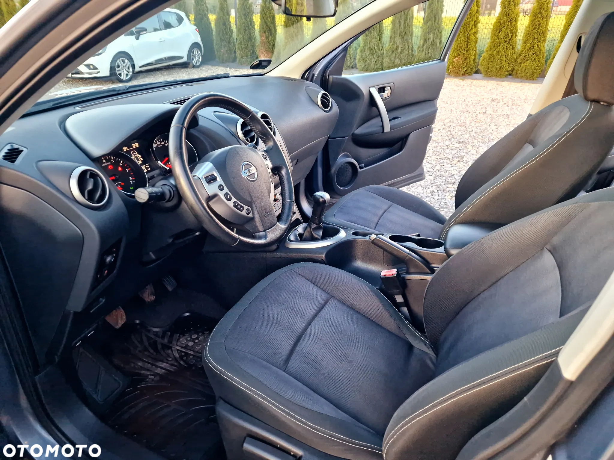 Nissan Qashqai 1.6 acenta - 13