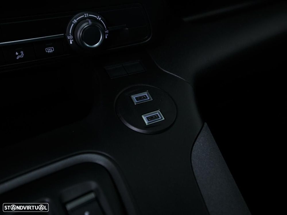 Peugeot e-Rifter 50 kWh Long Allure - 18