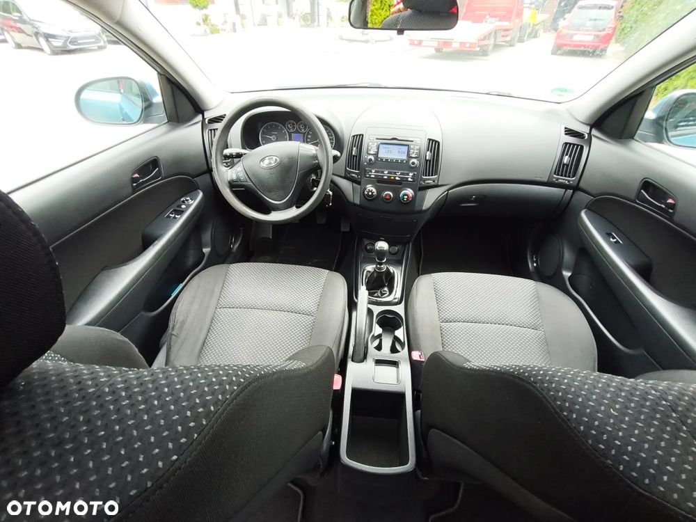 Hyundai i30 1.4 Edition Plus - 8