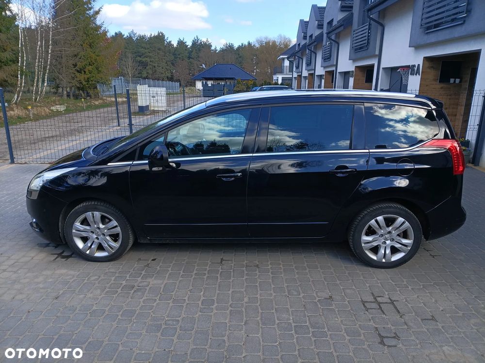 Peugeot 5008 2.0 HDi Allure - 3