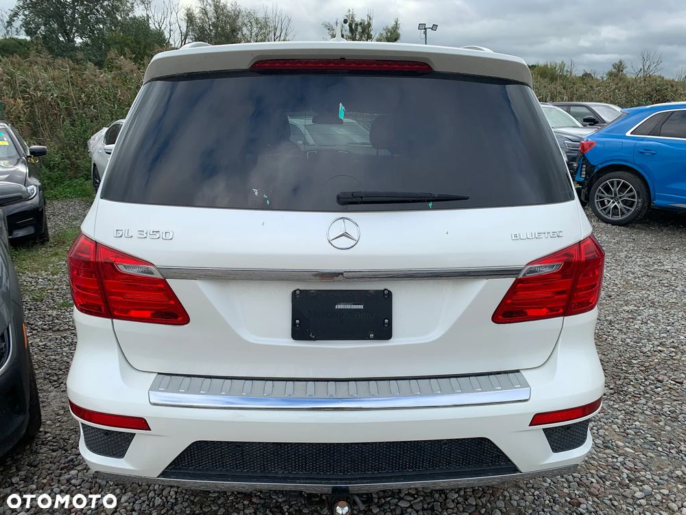 Mercedes-Benz GL 350 BlueTec 4-Matic - 9