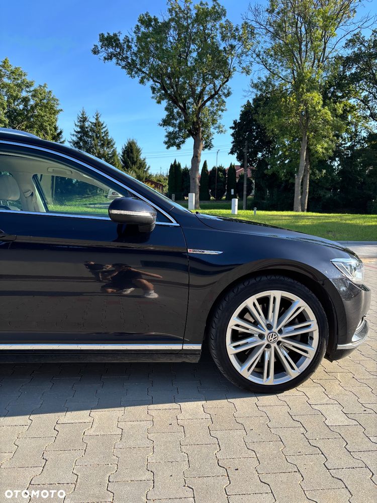 Volkswagen Passat 2.0 TDI Bi-Turbo BMT 4Mot Highline DSG - 9