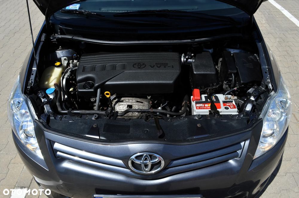 Toyota Auris 1.33 VVT-i Life Comfort - 35