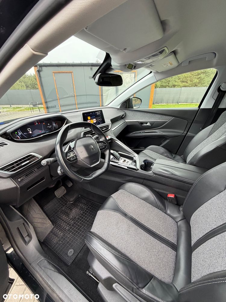 Peugeot 5008 BlueHDI 120 EAT6 Stop & Start Allure - 4