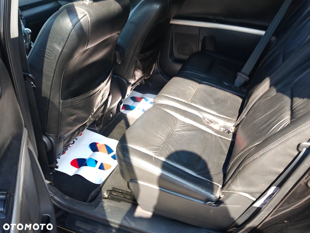 Toyota Corolla Verso 2.2 D-4D DPF Executive - 12