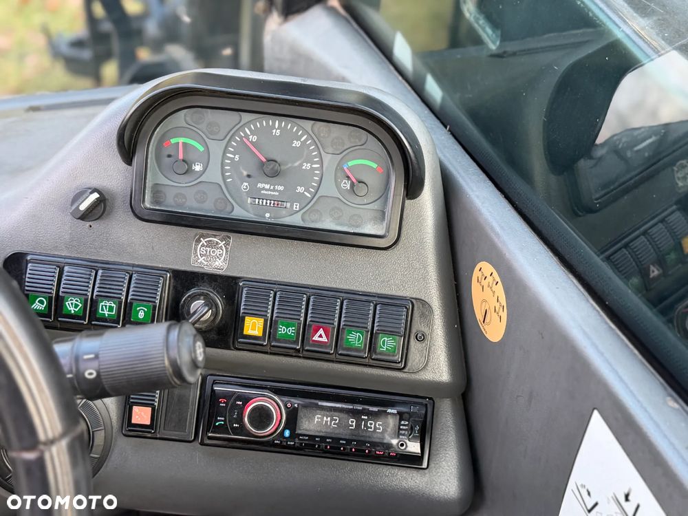 New Holland LM5060 PowerShift 7.1m 4T Manitou 634 LM5080 :629 : - 2