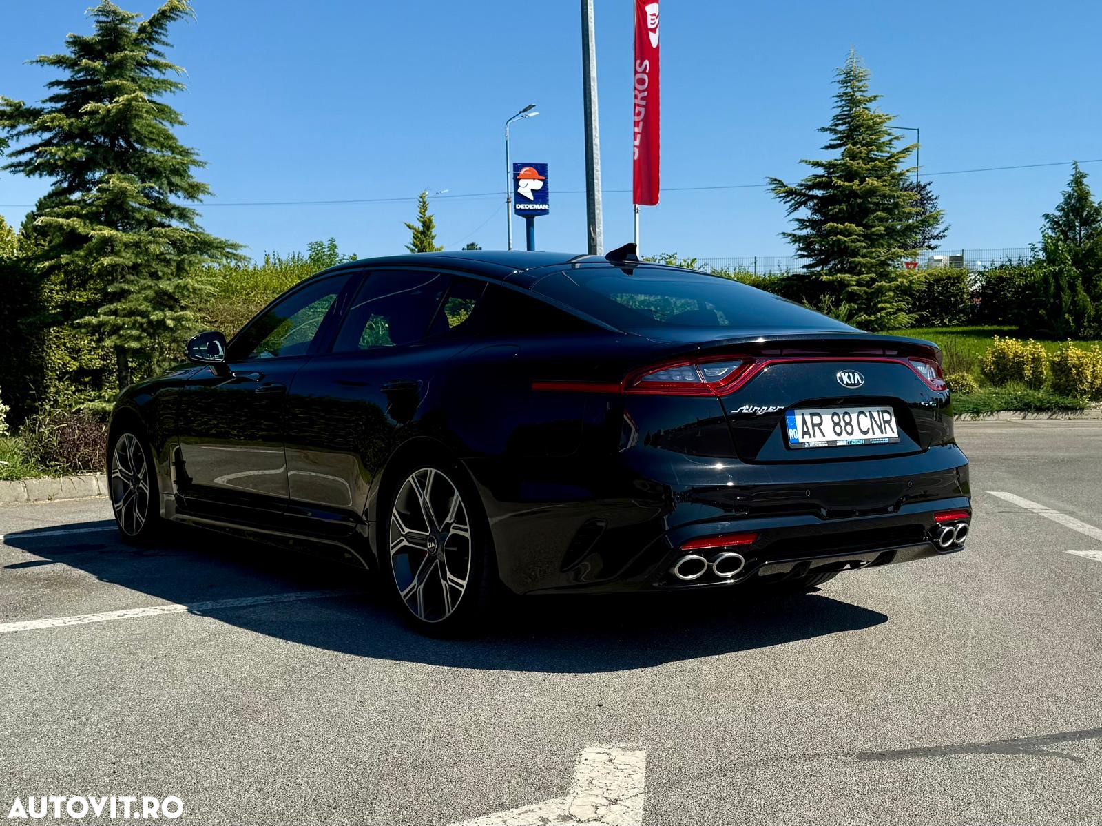 Kia Stinger 2.0 T-GDI GT Line - 4
