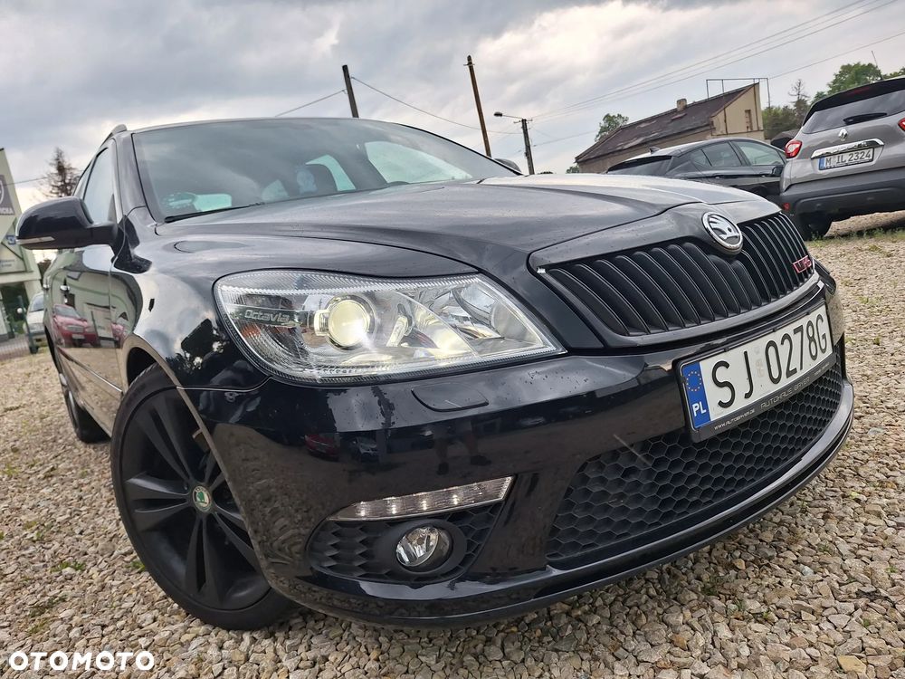 Skoda Octavia 2.0 TDI RS DSG - 2