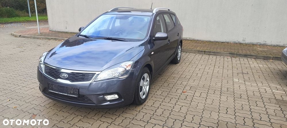 Kia Ceed 1.4 CVVT Vision - 1