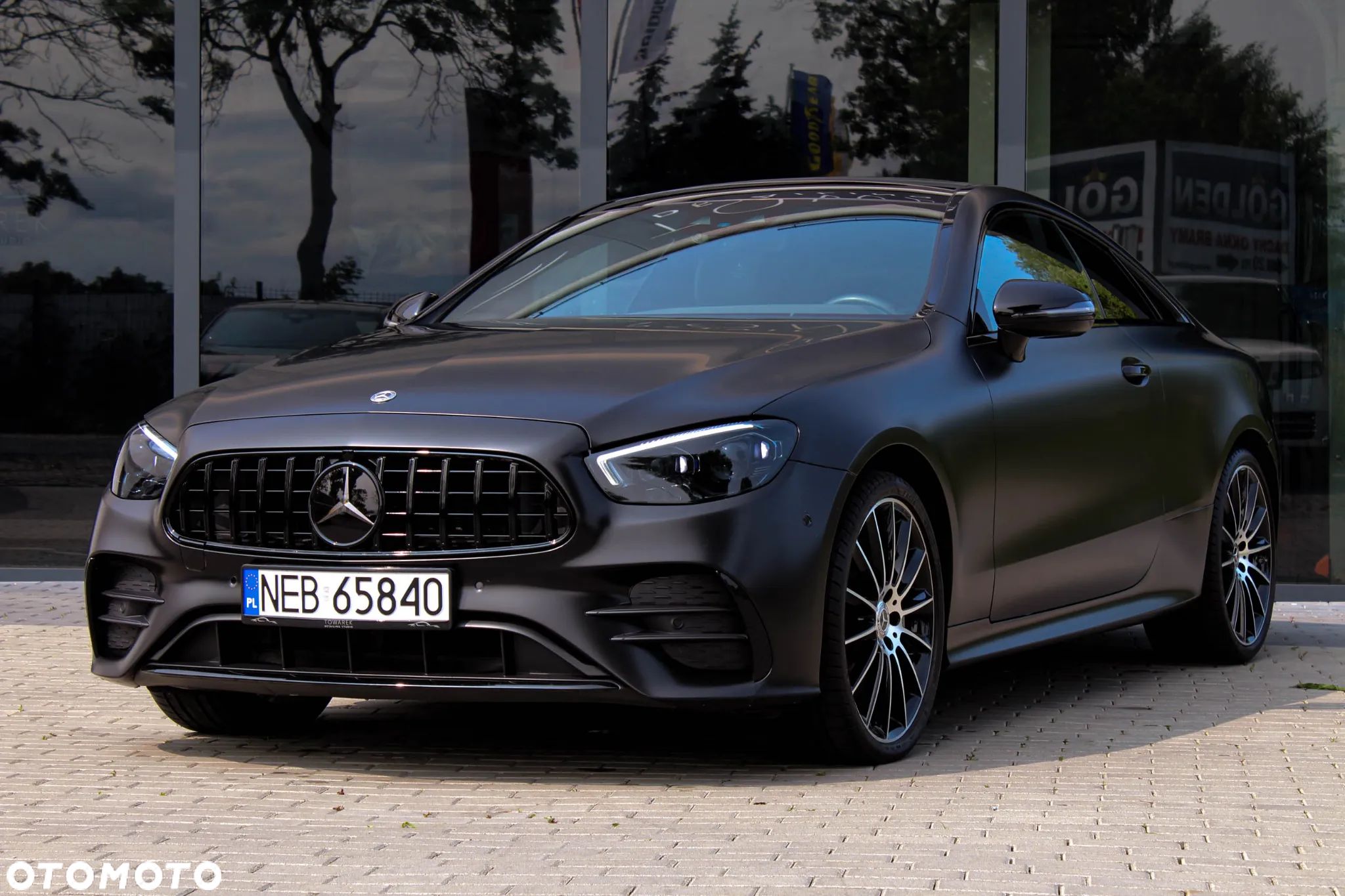 Mercedes-Benz Klasa E 400 d Coupe 4-Matic AMG - 1