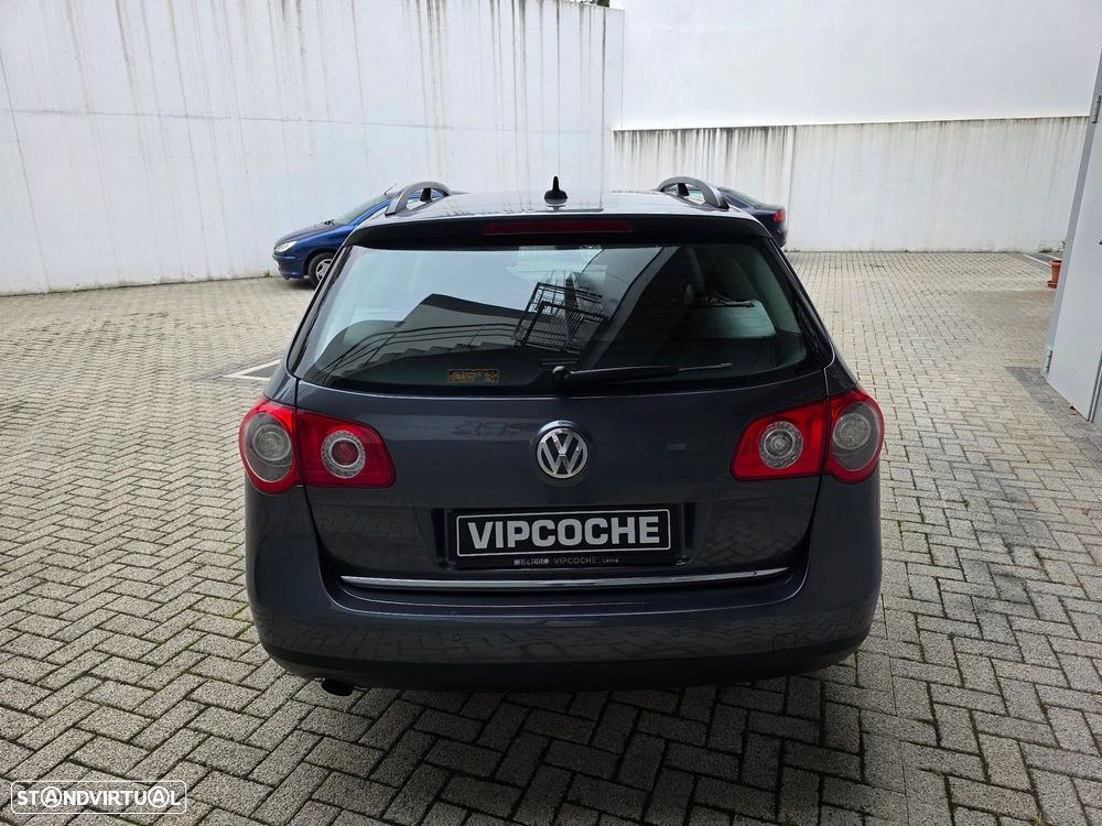 VW Passat Variant 1.6 TDI Confortline BlueMotion - 32