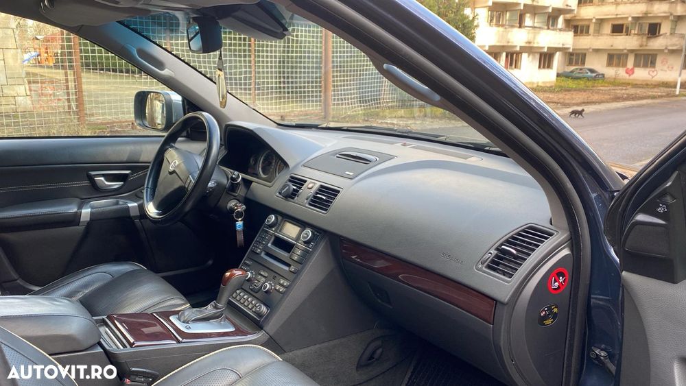 Volvo XC 90 D5 AWD Summum - 7