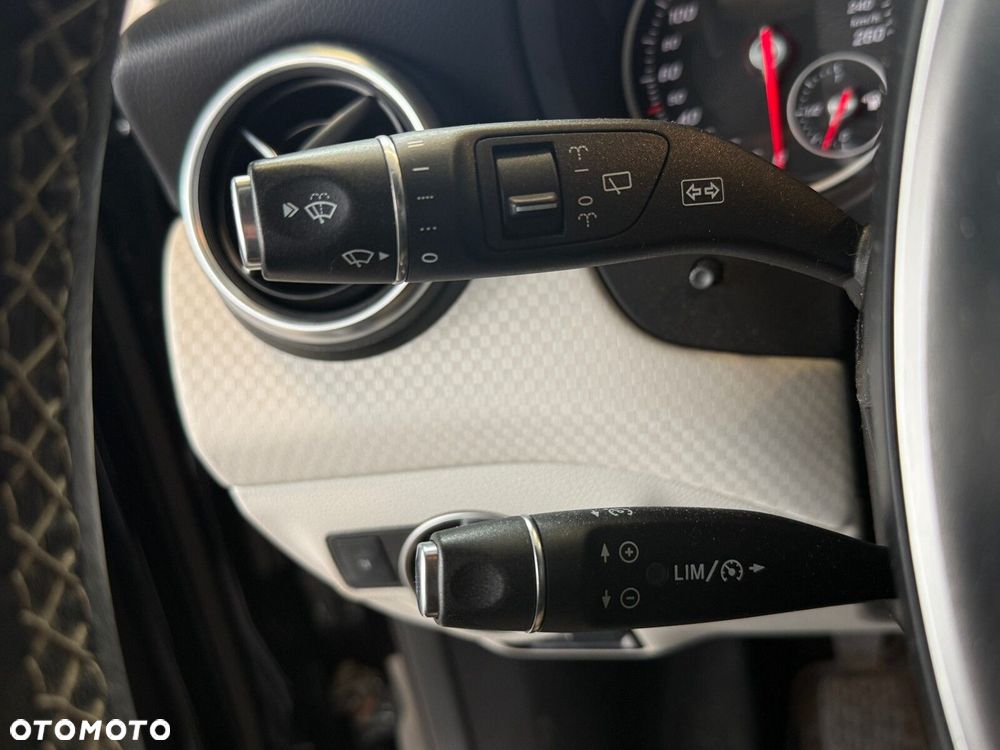 Mercedes-Benz Klasa A - 28