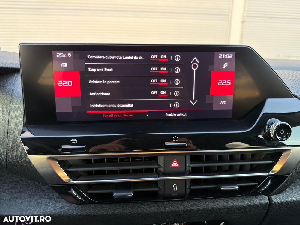 Citroën C4 PureTech 155 Stop&Start EAT8 SHINE - 16