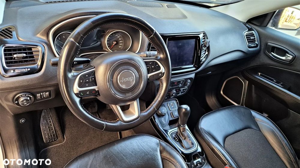 Jeep Compass 1.4 TMair Limited 4WD S&S - 8