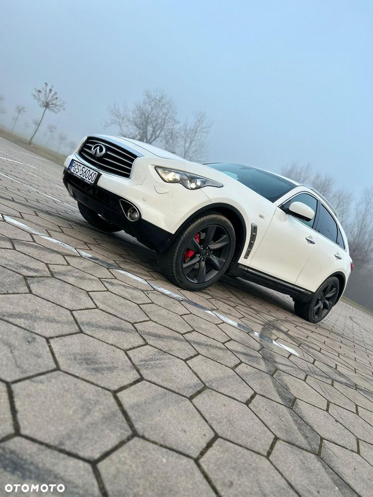 Infiniti FX FX30d S - 4