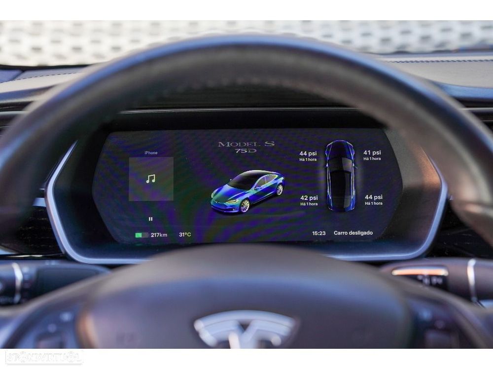 Tesla Model S 75D - 23