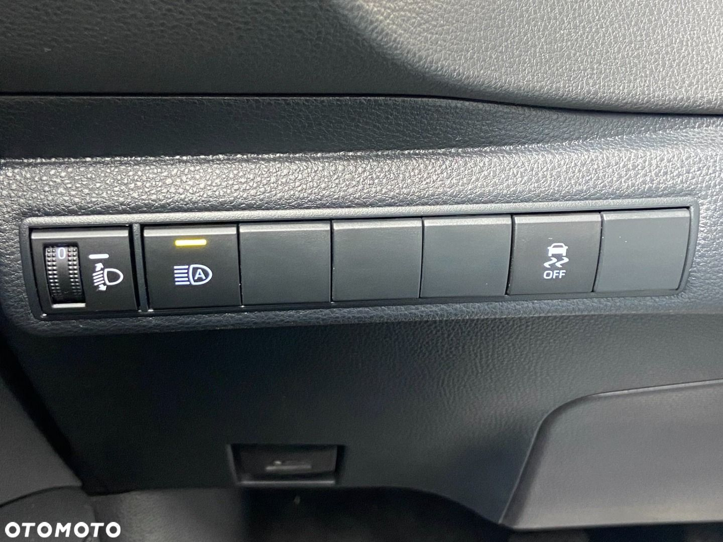 Toyota Corolla 1.2 T Comfort - 21