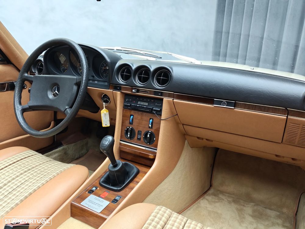 Mercedes-Benz SL 280 - 12