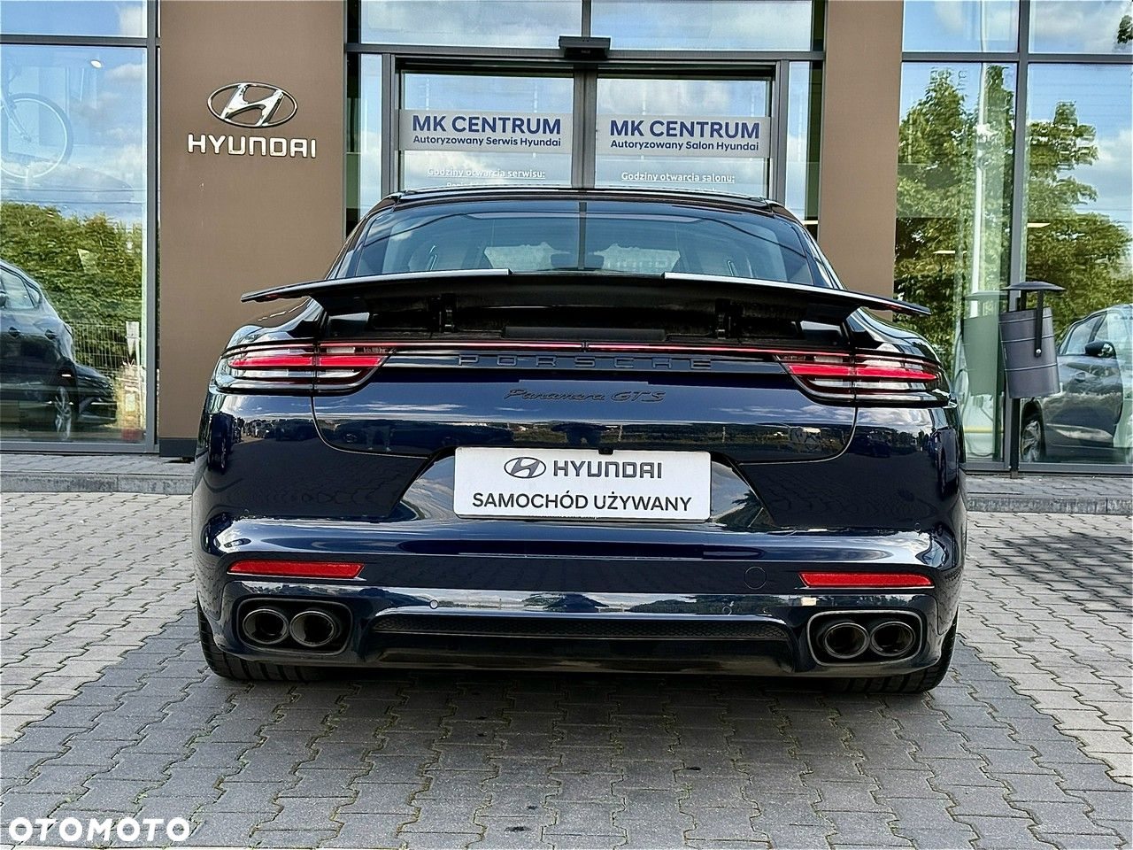Porsche Panamera - 4