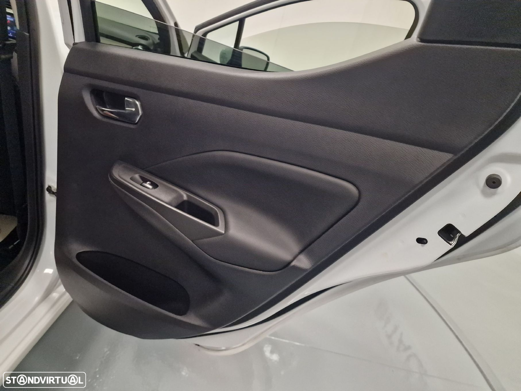 Nissan Micra - 37
