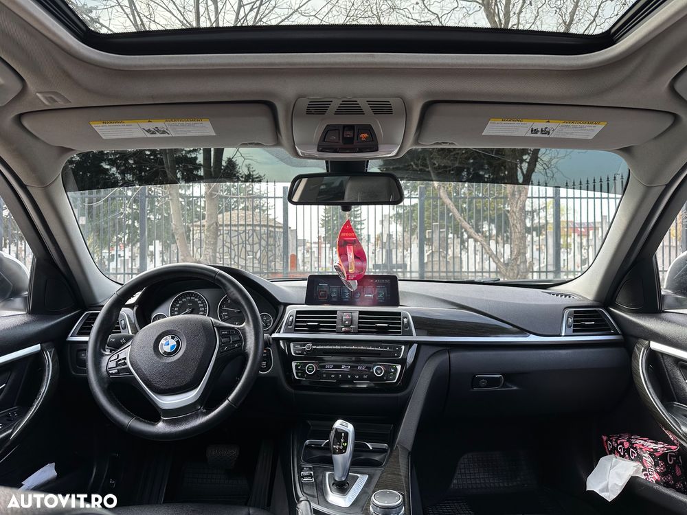 BMW Seria 3 320i xDrive AT - 14