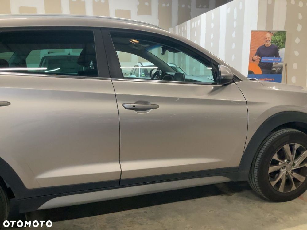 Hyundai Tucson blue 1.6 CRDi 2WD Style - 11