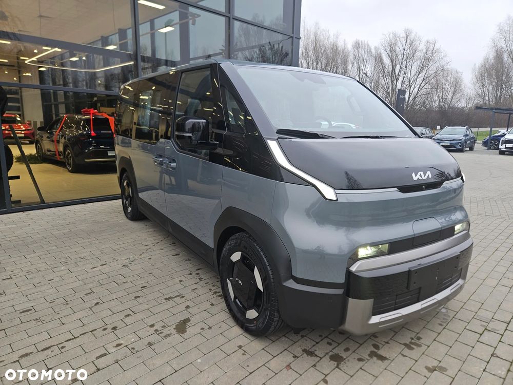 Kia PV5 - 3