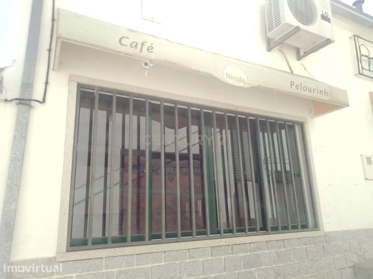Moradia para Remodelação| Café | Loja  em Rosmaninhal, Idanha-a-Nova - Grande imagem: 3/8