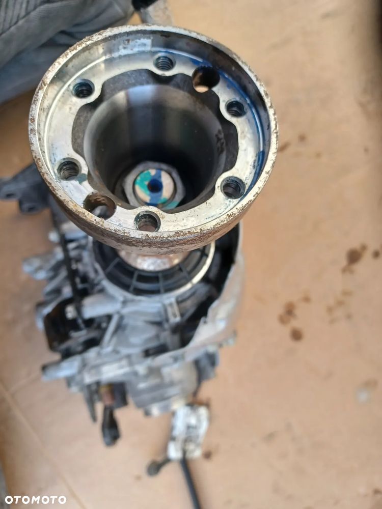 REDUKTOR SKRZYNI KUGA MK2 EJ5P7L486JF - 2