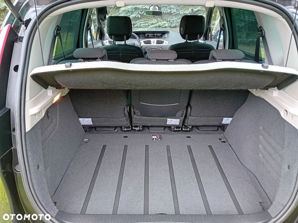 Renault Scenic 1.6 16V 110 LIMITED - 33