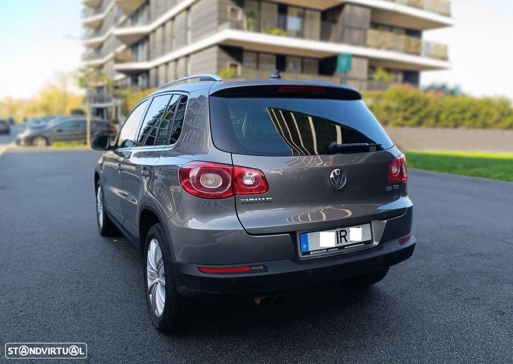VW Tiguan 2.0 TDI Sport 4Motion Tip. - 4